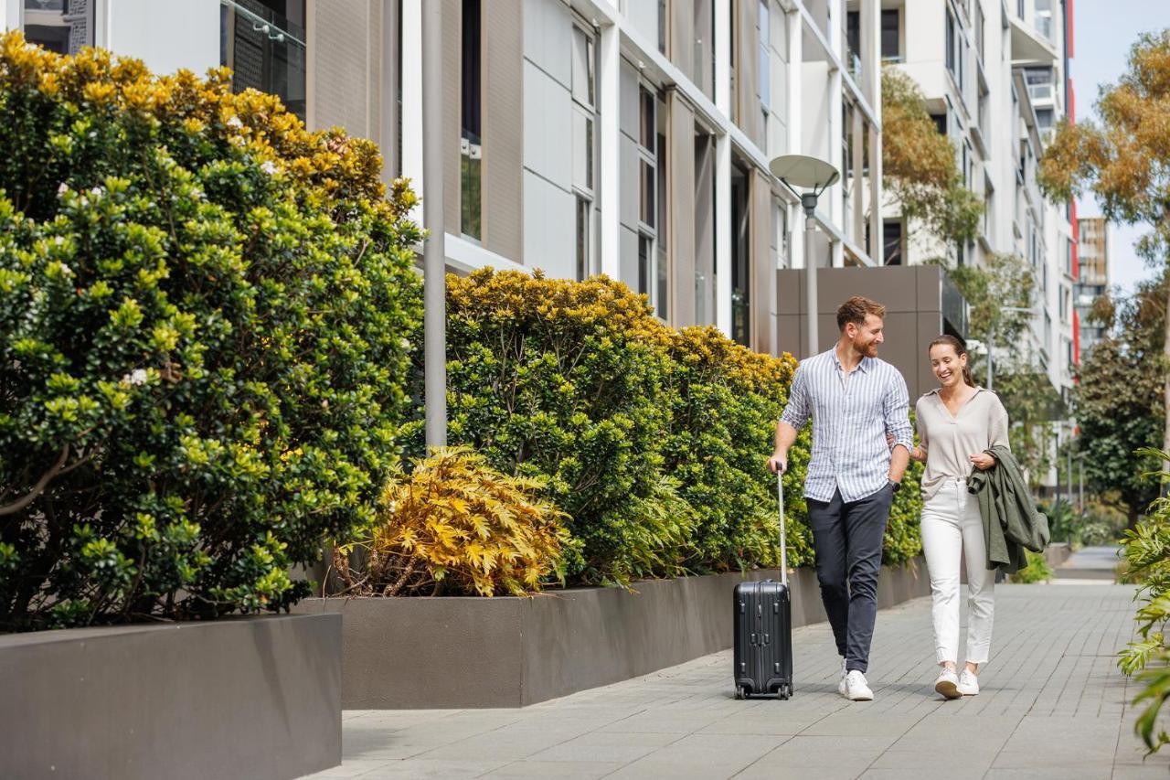 Meriton Suites Zetland Sydney Zewnętrze zdjęcie The Village at the Village