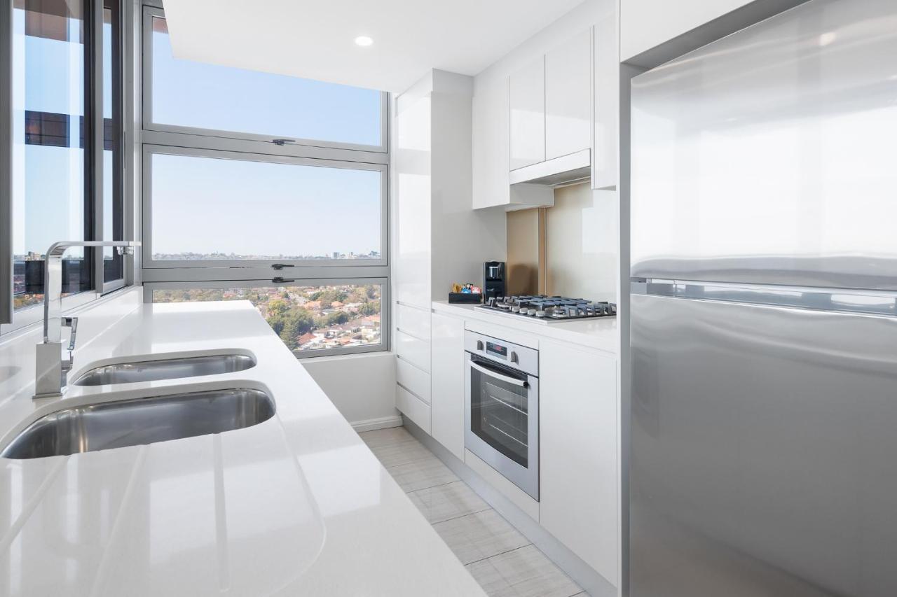 Meriton Suites Zetland Sydney Zewnętrze zdjęcie A typical kitchen